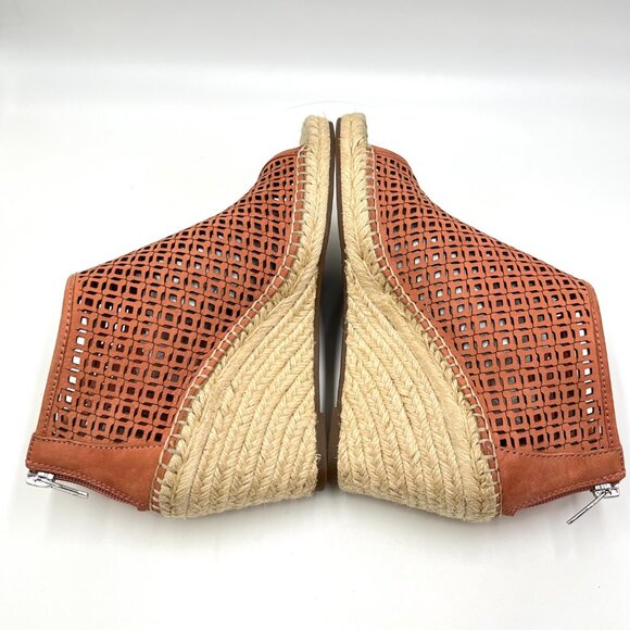 Vince Camuto Size 7.5 Coral Salmon Leather Wedges Espadrilles Sandals Shoes - Picture 8 of 13